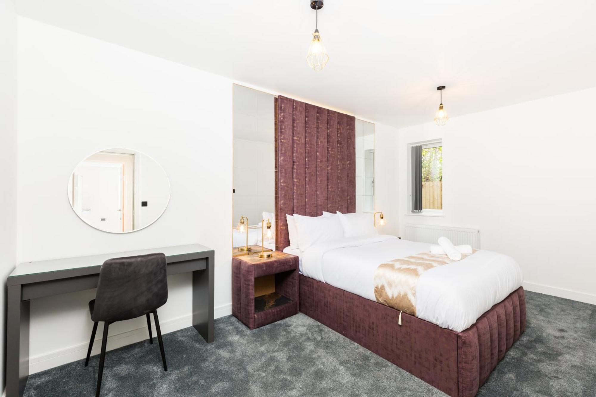 The Suites Inn Hotel Birmingham Merry Hill Brierley Hill Exterior photo